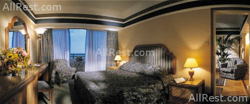 Amathus Beach Hotel 27